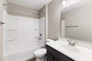 5890 Parkview Ln, Miami Township, OH 45150 - Photo 16