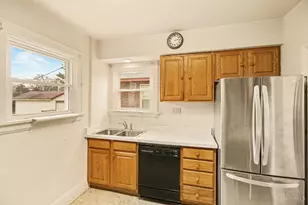 1966 Avonlea Ave, Cincinnati, OH 45237 - Photo 10