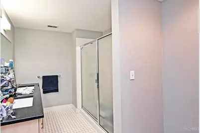15 W Fourth Street #406, Cincinnati, OH 45202 - Photo 26