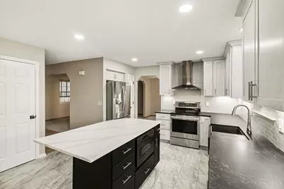 6098 Glenngate Court, West Chester, OH 45069 - Photo 6