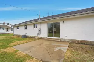 161 Ashbrook Rd, Clayton, OH 45415 - Photo 6