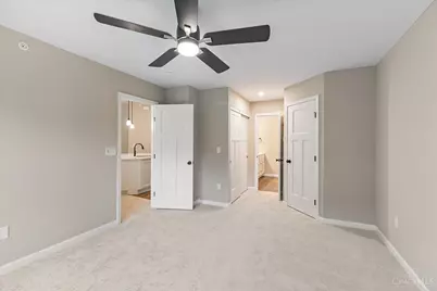 5890 Parkview Lane #92304, Miami Township, OH 45150 - Photo 12