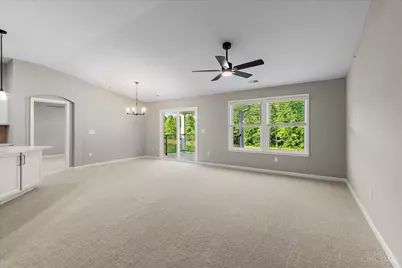 5890 Parkview Lane #92304, Miami Township, OH 45150 - Photo 8
