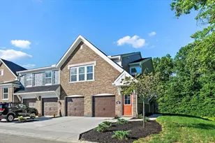 5890 Parkview Ln, Miami Township, OH 45150 - Photo 1