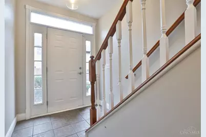 915 Sharkey Lane, Cincinnati, OH 45206 - Photo 4