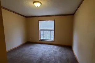 16751 Gum Ln, Sterling Township, OH 45176 - Photo 8