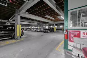 2380 Madison Rd, Cincinnati, OH 45208 - Photo 30