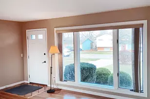 693 Carlsbad St, Forest Park, OH 45240 - Photo 4