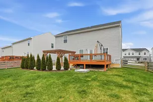 8992 Camberley St, Harrison, OH 45030 - Photo 2