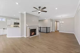 431 Bandon Dunes Ct, Turtle Creek Township, OH 45036 - Photo 8
