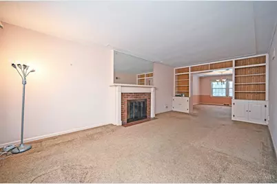 1200 Wayside Place, Cincinnati, OH 45230 - Photo 8