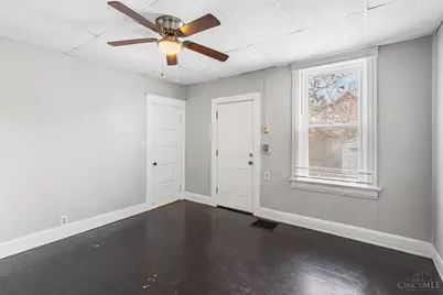 2432 Robertson Avenue, Norwood, OH 45212 - Photo 12