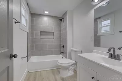 5255 Rolston Avenue, Norwood, OH 45212 - Photo 10