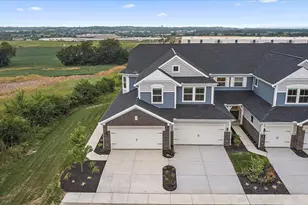 407 Bandon Dunes Ct, Turtle Creek Township, OH 45036 - Photo 32