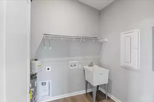 407 Bandon Dunes Ct, Turtle Creek Township, OH 45036 - Photo 26