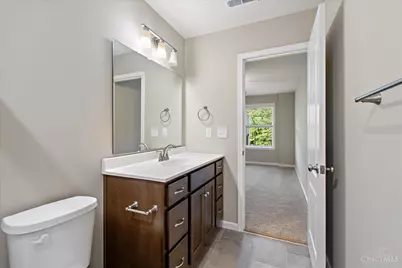 5890 Parkview Lane #92303, Miami Township, OH 45150 - Photo 14