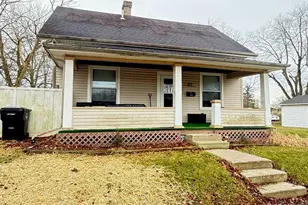 66 E Short St, Wilmington, OH 45177 - Photo 1