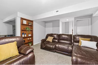 287 Bedford Glen Lane, Springdale, OH 45246 - Photo 32