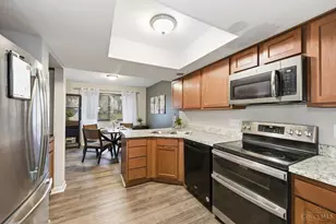 287 Bedford-Glen Ln, Springdale, OH 45246 - Photo 10