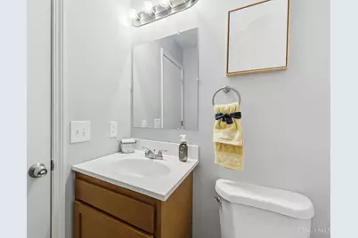 287 Bedford Glen Lane, Springdale, OH 45246 - Photo 14