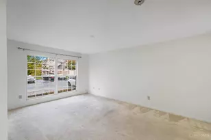 720 Castlegate Ln, Springfield Township, OH 45231 - Photo 20