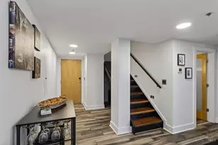353 W 4th St, Cincinnati, OH 45202 - Photo 8