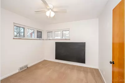 8670 Antrim Court, Sycamore Township, OH 45236 - Photo 18