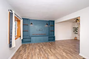 8670 Antrim Ct, Sycamore Township, OH 45236 - Photo 2