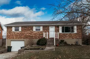 5330 Plumridge Dr, Delhi Township, OH 45238 - Photo 2