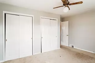 5330 Plumridge Dr, Delhi Township, OH 45238 - Photo 18