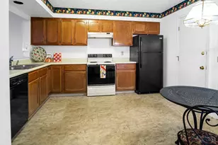 1736 Emerald Glade Ln, Anderson Township, OH 45255 - Photo 12