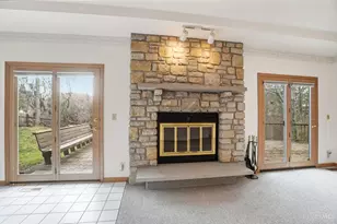 575 Miami Bluff Ct, Miami Township, OH 45140 - Photo 12