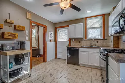 3171 Penrose Place, Cincinnati, OH 45211 - Photo 10