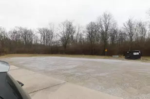 10569 Colerain Rd, Colerain Township, OH 45252 - Photo 4