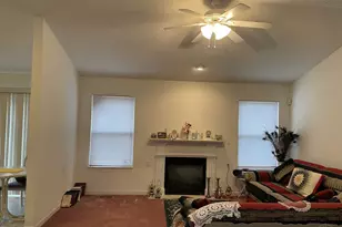 1202 Ashmore Ct, Cincinnati, OH 45231 - Photo 6