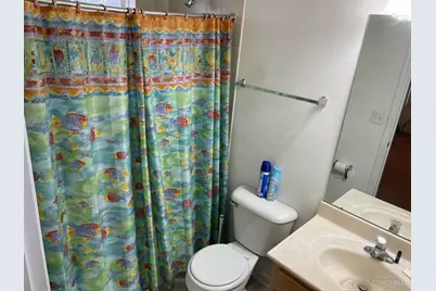 1202 Ashmore Court, Cincinnati, OH 45231 - Photo 4