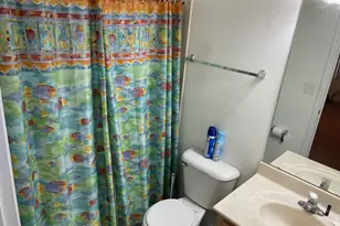 1202 Ashmore Ct, Cincinnati, OH 45231 - Photo 4