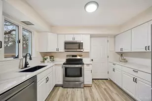 3286 Tulsa Ct, Cincinnati, OH 45238 - Photo 12