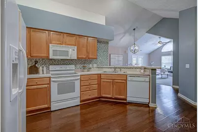 4543 Spikerush Lane, West Chester, OH 45069 - Photo 6