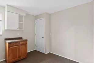 2195 Woodmere Ct, Green Township, OH 45238 - Photo 18