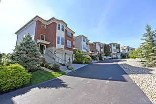 5349 Grand Vista Ct, Cincinnati, OH 45227 - Photo 4