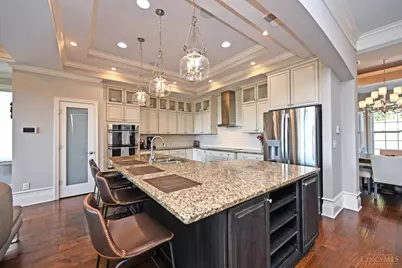 5349 Grand Vista Court, Cincinnati, OH 45227 - Photo 6