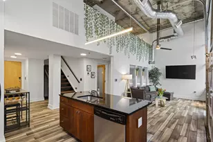 353 W 4th St, Cincinnati, OH 45202 - Photo 10