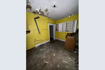 318 W McMicken Avenue, Cincinnati, OH 45214 - Photo 6