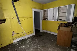 318 W McMicken Ave, Cincinnati, OH 45214 - Photo 6