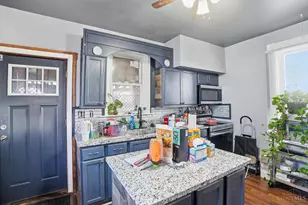 4719 Castle Pl, Cincinnati, OH 45227 - Photo 14