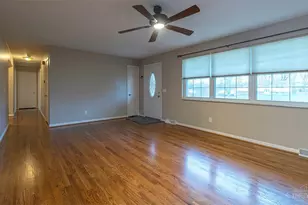 9385 Gina Dr, West Chester, OH 45069 - Photo 6