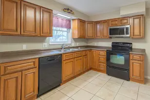 9385 Gina Dr, West Chester, OH 45069 - Photo 10