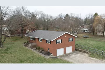 9385 Gina Drive, West Chester, OH 45069 - Photo 2