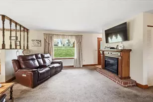 100 Westover Dr, Hillsboro, OH 45133 - Photo 6